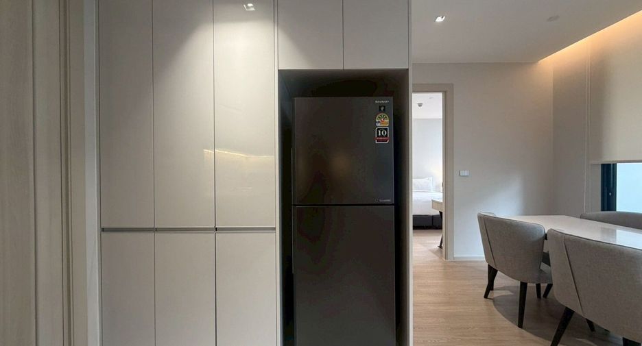 For rent 2 bedrooms apartment in Khlong Toei, Bangkok