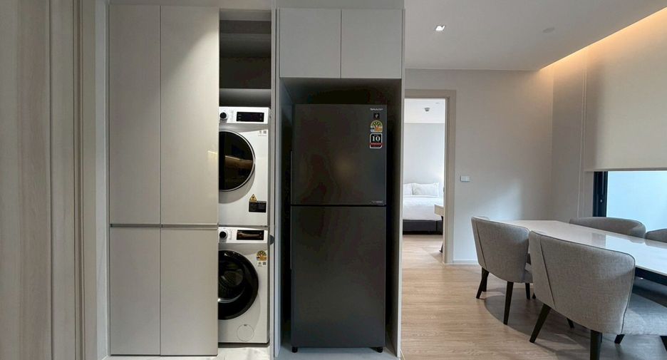 For rent 2 bedrooms apartment in Khlong Toei, Bangkok