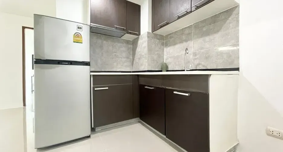出租 2 卧室 公寓 在 Khlong Toei, 曼谷