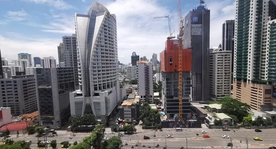 For rent and for sale 2 bedrooms condo in Khlong Toei, Bangkok