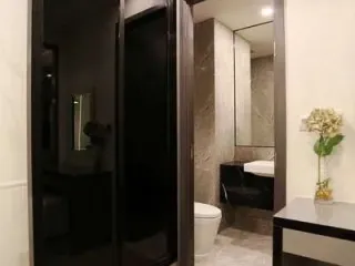 出租 1 卧室 公寓 在 Khlong Toei, 曼谷