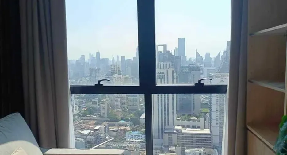 For rent 1 bed condo in Khlong Toei, Bangkok