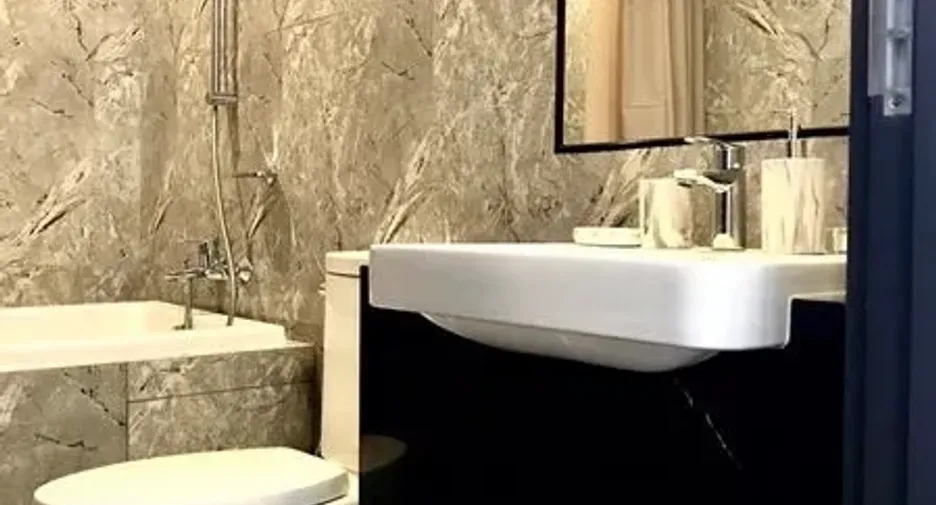 For rent 2 bedrooms condo in Khlong Toei, Bangkok