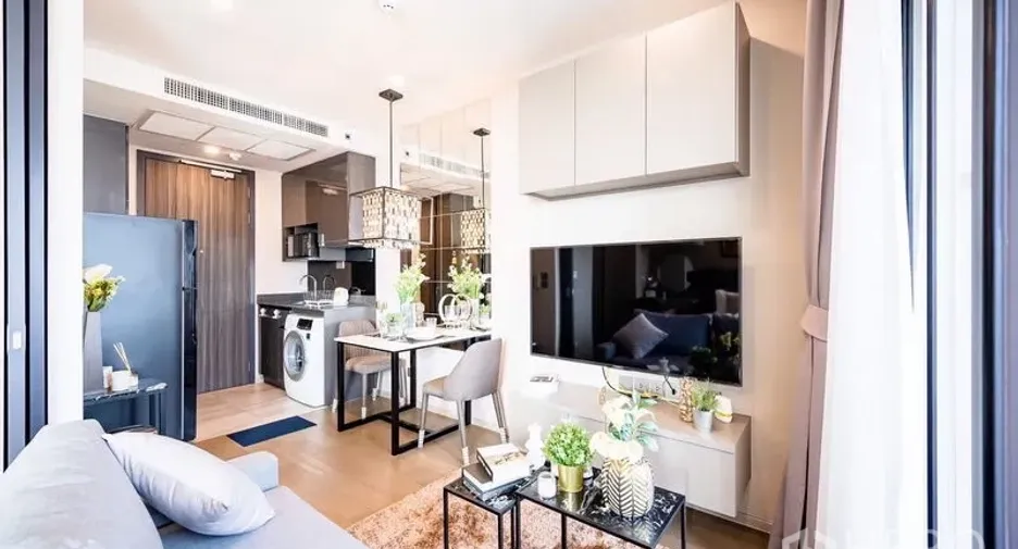For rent 1 bed condo in Khlong Toei, Bangkok