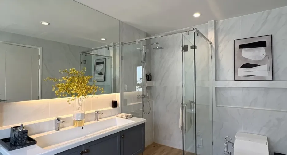 Haus zur Miete mit 4 Zimmer in Bang Phli, Samut Prakan