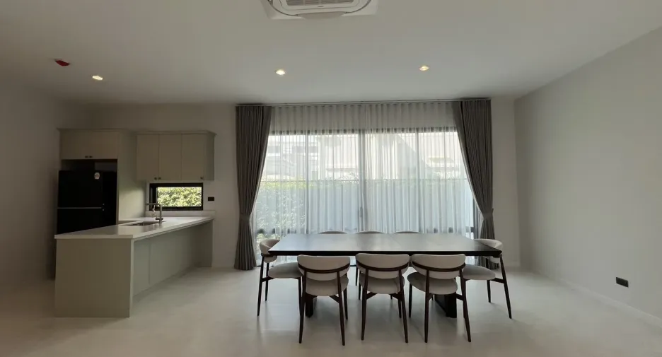 出租 4 卧室 独立屋 在 Bang Phli, Samut Prakan