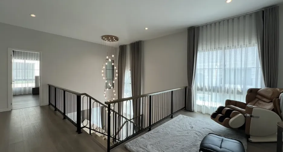 出租 4 卧室 独立屋 在 Bang Phli, Samut Prakan