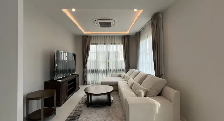 出租 4 卧室 独立屋 在 Bang Phli, Samut Prakan