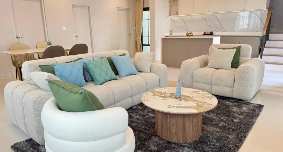 For rent 4 ベッドルーム house in Bang Phli, Samut Prakan