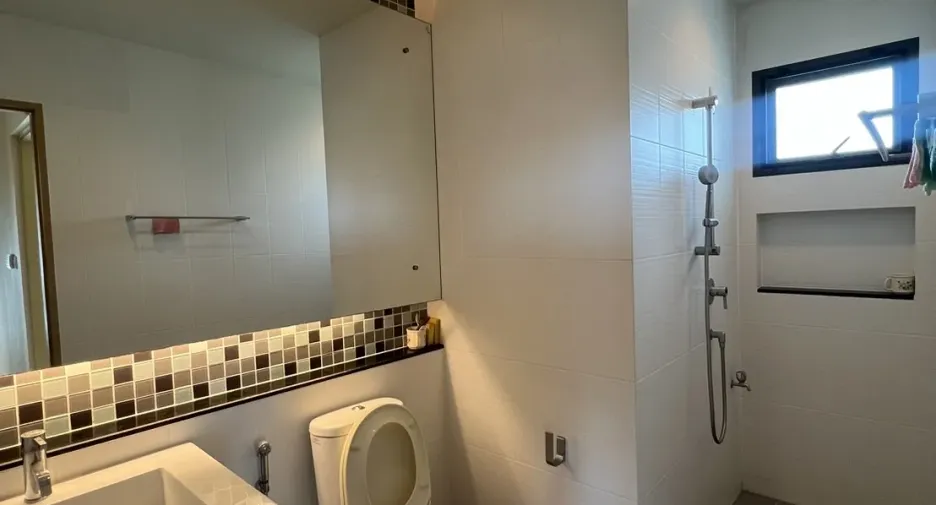 For rent 3 bedrooms house in Bang Kapi, Bangkok