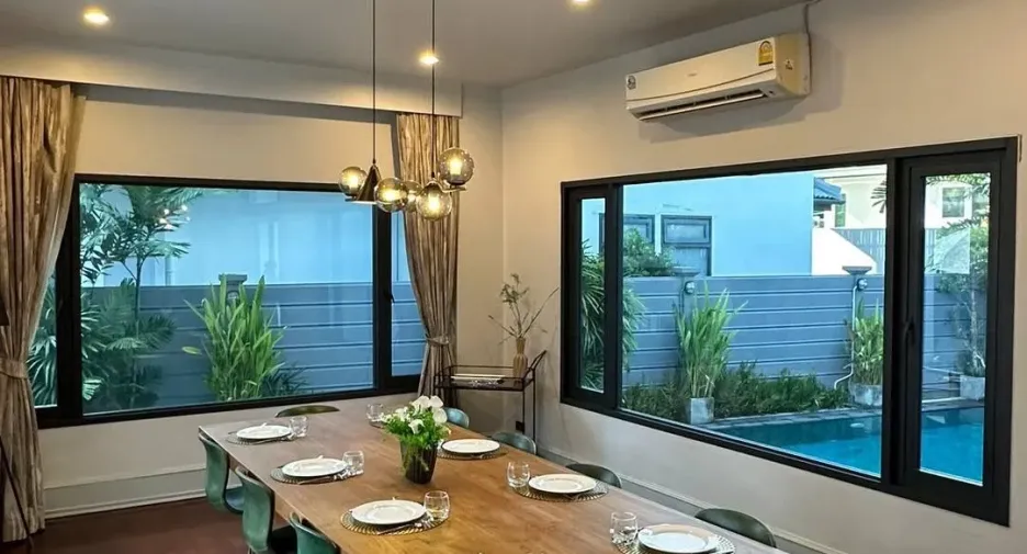ให้เช่า 5 ห้องนอน บ้านเดี่ยว ใน วัฒนา, กรุงเทพฯ