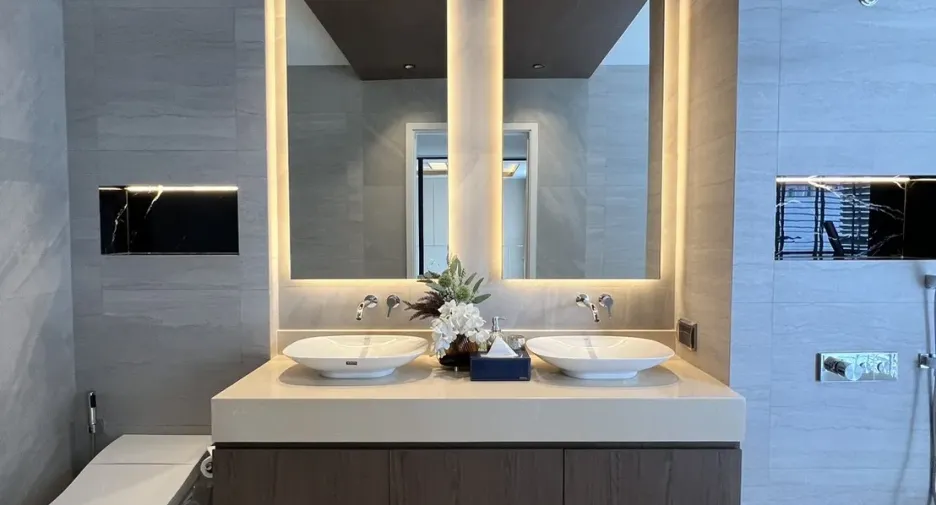 For sale 5 bedrooms house in Lat Phrao, Bangkok