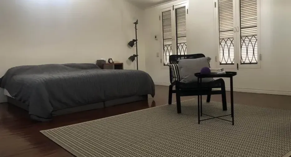 Casa en alquiler de 3 habitaciones en Yan Nawa, Bangkok