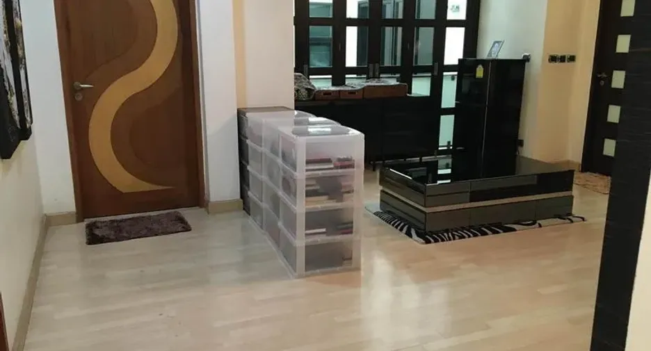Haus zur Miete mit 6 Zimmer in Khlong Toei, Bangkok