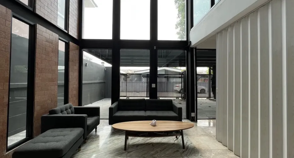 For rent and for sale 3 bedrooms house in Phra Khanong, Bangkok