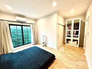 For rent 4 bedrooms house in Bang Phli, Samut Prakan