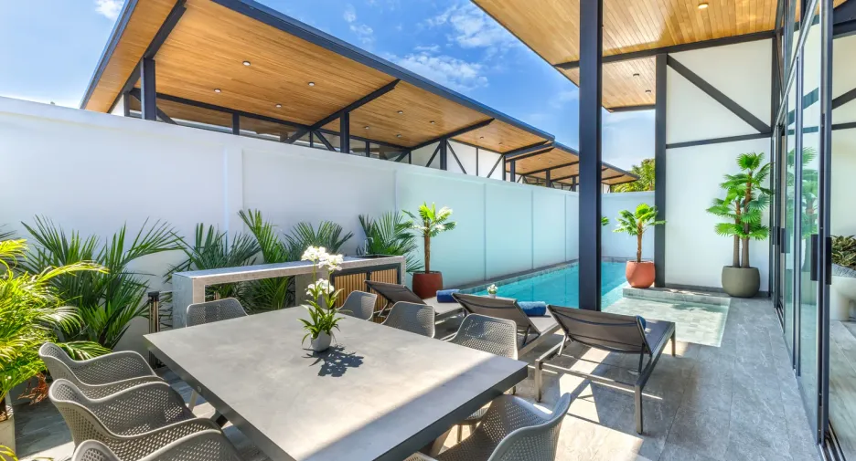 For sale 4 ベッドルーム villa in Mueang Phuket, Phuket