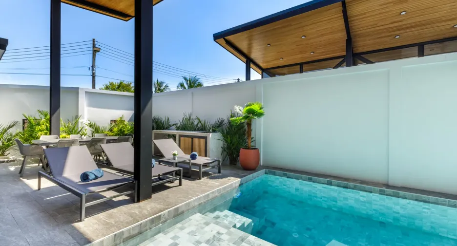 For sale 4 ベッドルーム villa in Mueang Phuket, Phuket
