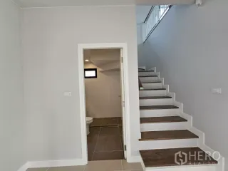 Haus zum Kauf mit 3 Zimmer in Lam Luk Ka, Pathum Thani