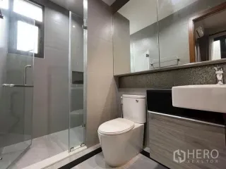 For rent 5 ベッドルーム house in Bang Na, Bangkok