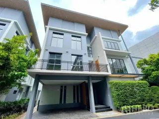 For rent 5 ベッドルーム house in Bang Na, Bangkok