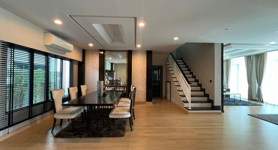 For rent 5 bedrooms house in Bang Kapi, Bangkok