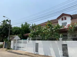 出租 4 卧室 独立屋 在 Suan Luang, 曼谷