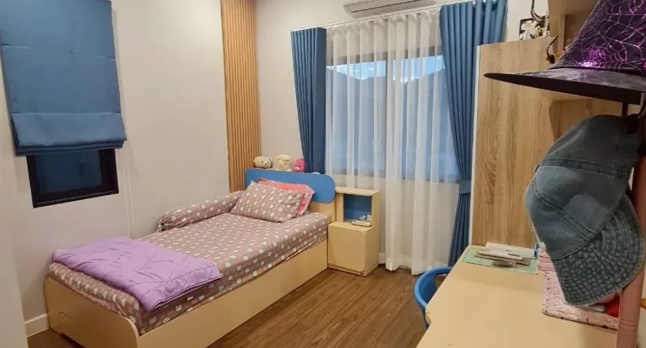 出租 和 出售 4 卧室 独立屋 在 Lam Luk Ka, Pathum Thani