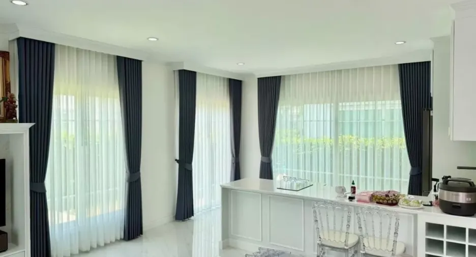 For rent 4 bedrooms house in Bang Phli, Samut Prakan