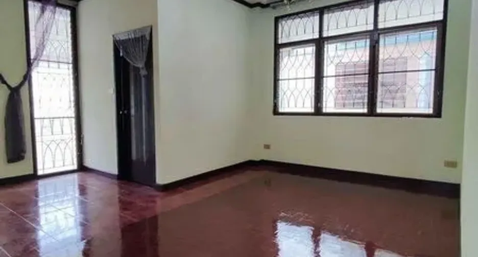 Casa en alquiler de estudio en Prawet, Bangkok