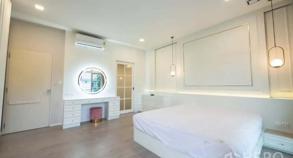 For rent and for sale 4 bedrooms house in Prawet, Bangkok