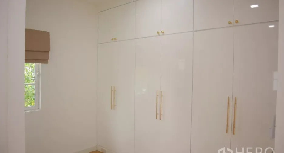 For rent 4 bedrooms house in Bang Phli, Samut Prakan