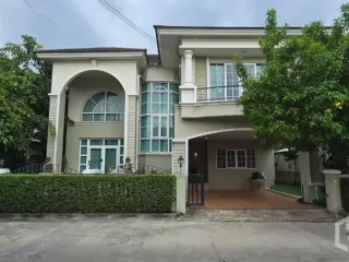 ให้เช่า 4 ห้องนอน บ้านเดี่ยว ใน ลาดพร้าว, กรุงเทพฯ