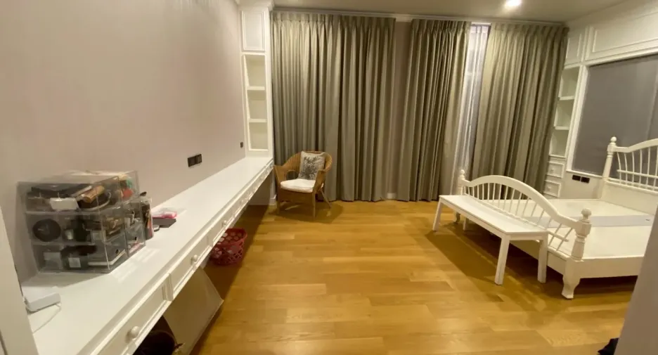 Haus zum Kauf mit 1 Zimmer in Mueang Nakhon Pathom, Nakhon Pathom