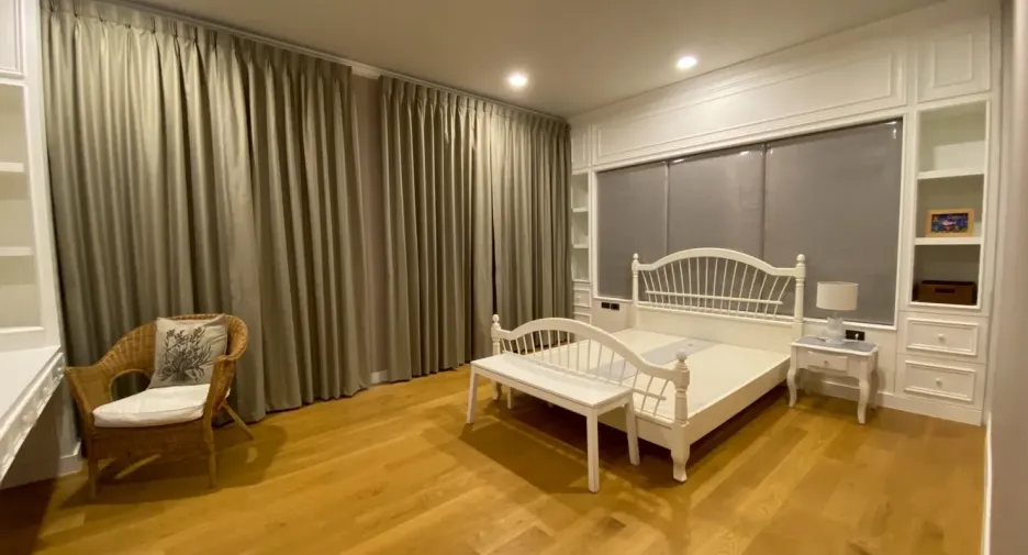 Haus zum Kauf mit 1 Zimmer in Mueang Nakhon Pathom, Nakhon Pathom