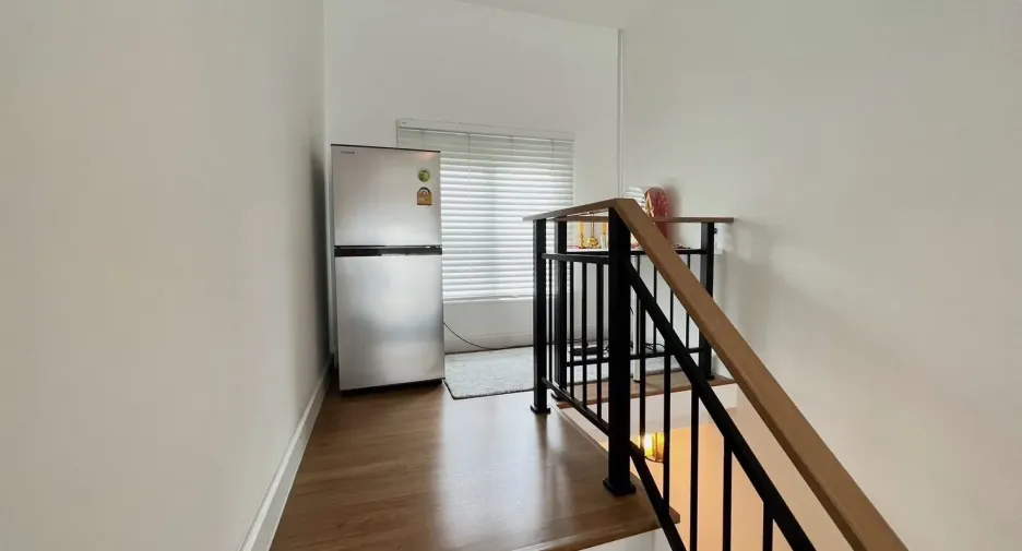 Casa en alquiler y en venta de 4 habitaciones en Khlong Luang, Pathum Thani