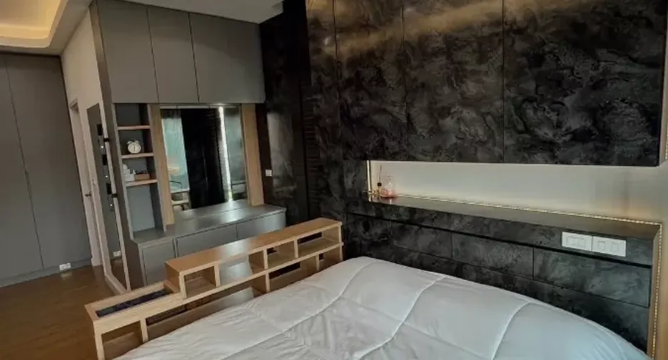 Casa en alquiler y en venta de 4 habitaciones en Khlong Luang, Pathum Thani