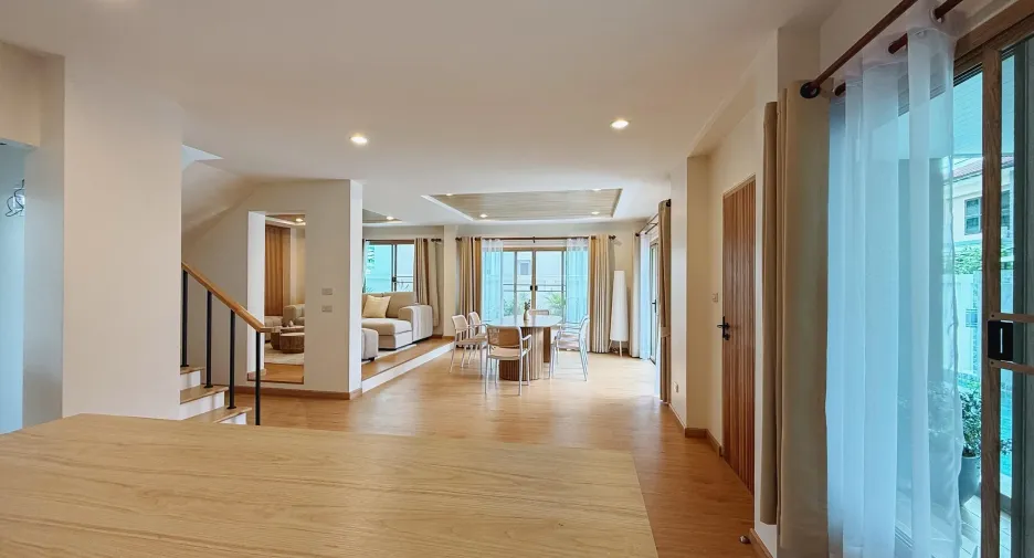 For sale 3 bedrooms house in Suan Luang, Bangkok