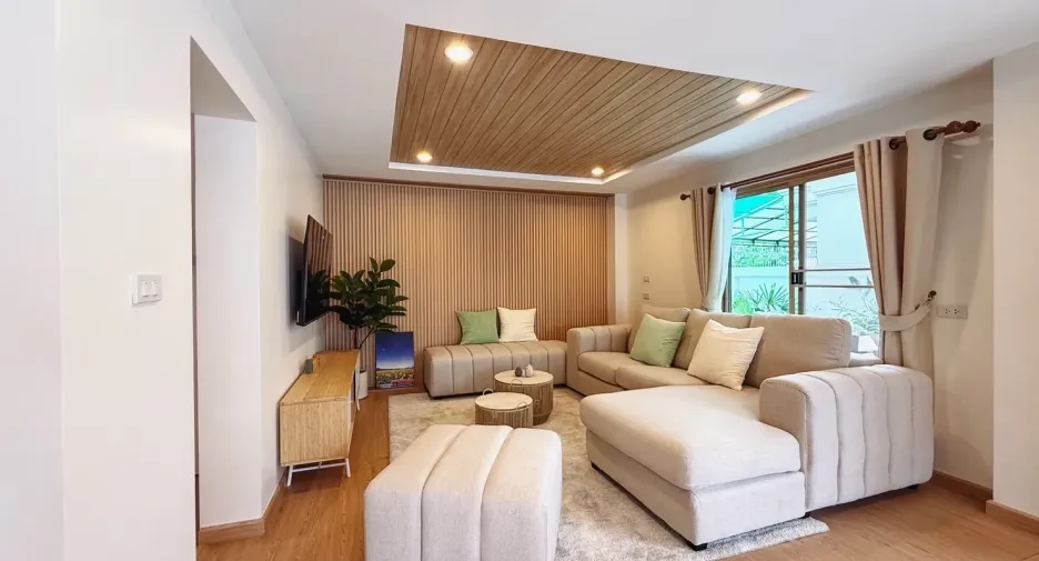 For sale 3 bedrooms house in Suan Luang, Bangkok