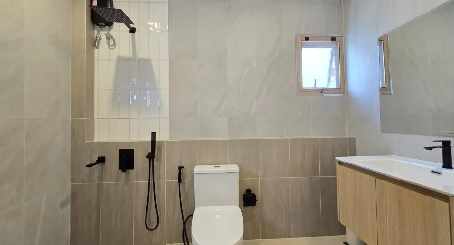 For sale 3 bedrooms house in Suan Luang, Bangkok