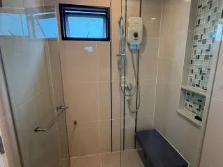 Haus zur Miete mit 4 Zimmer in Prawet, Bangkok