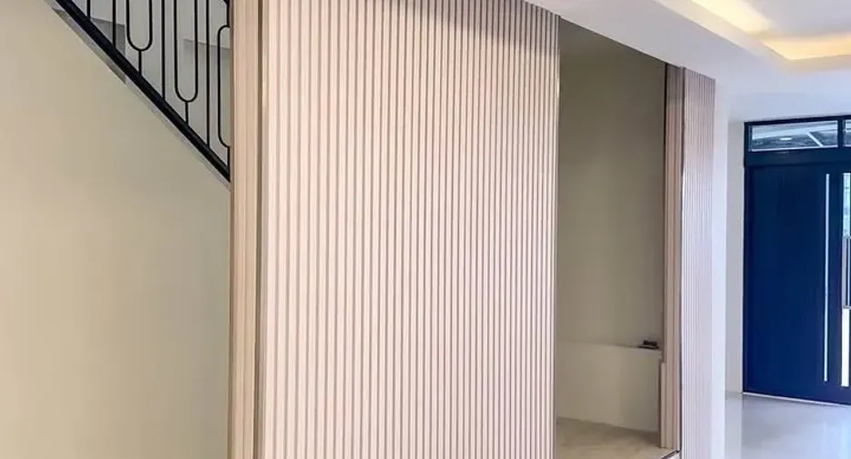 For sale 4 bedrooms townhouse in Wang Thonglang, Bangkok