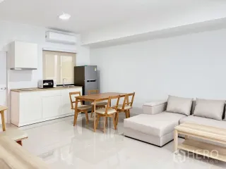 Casa adosada en alquiler de 3 habitaciones en Bang Phli, Samut Prakan