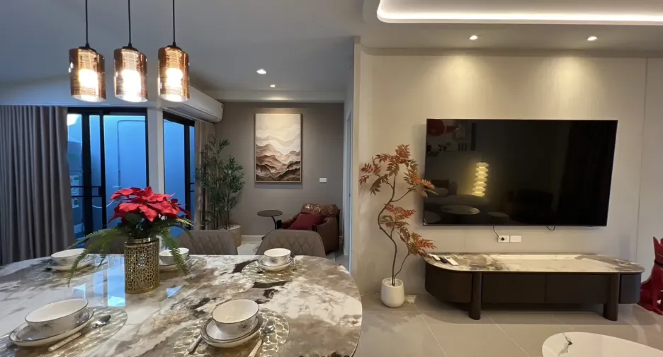For rent 3 bedrooms townhouse in Bang Phli, Samut Prakan