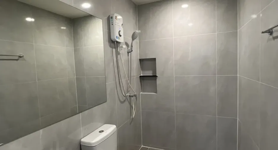 For rent 3 bedrooms townhouse in Bang Phli, Samut Prakan