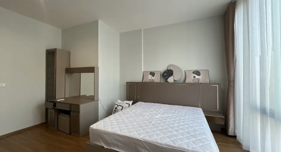 For rent 3 bedrooms townhouse in Bang Phli, Samut Prakan