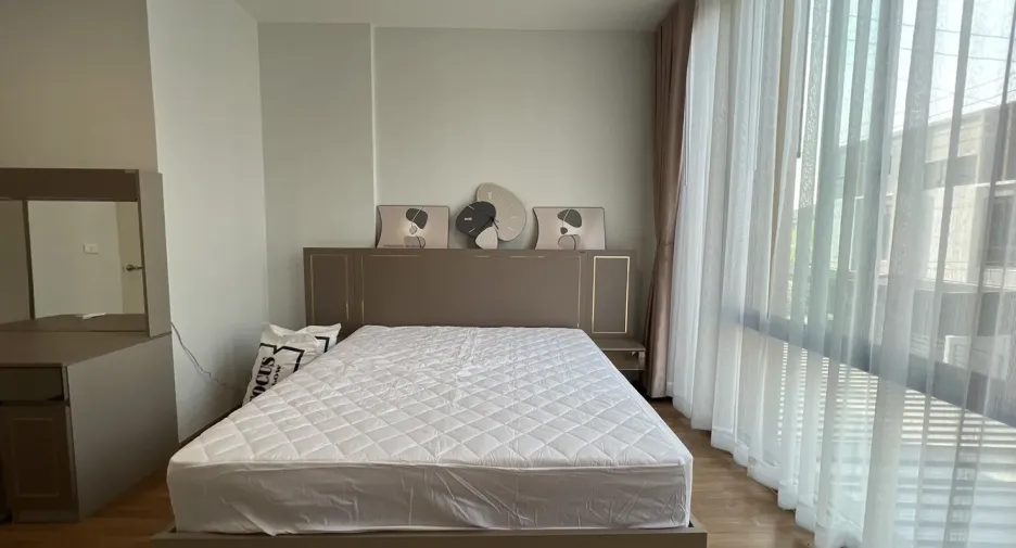 For rent 3 bedrooms townhouse in Bang Phli, Samut Prakan