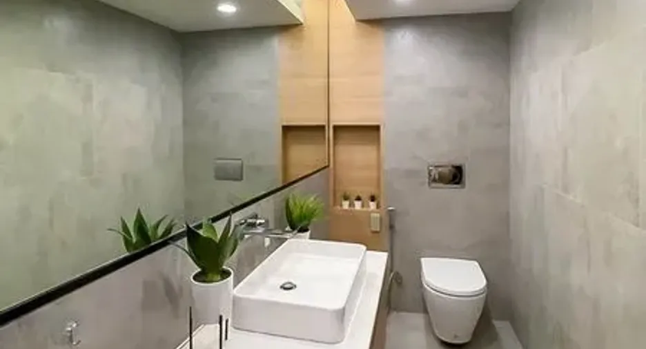 For rent 4 bedrooms townhouse in Khlong Toei, Bangkok