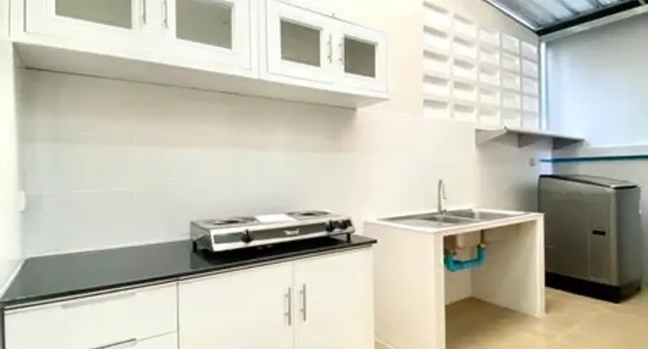 Reihenhaus zur Miete mit 3 Zimmer in Prawet, Bangkok