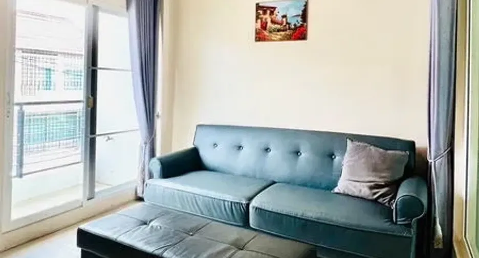 For rent 3 bedrooms townhouse in Prawet, Bangkok